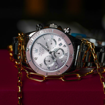 Crystal hour